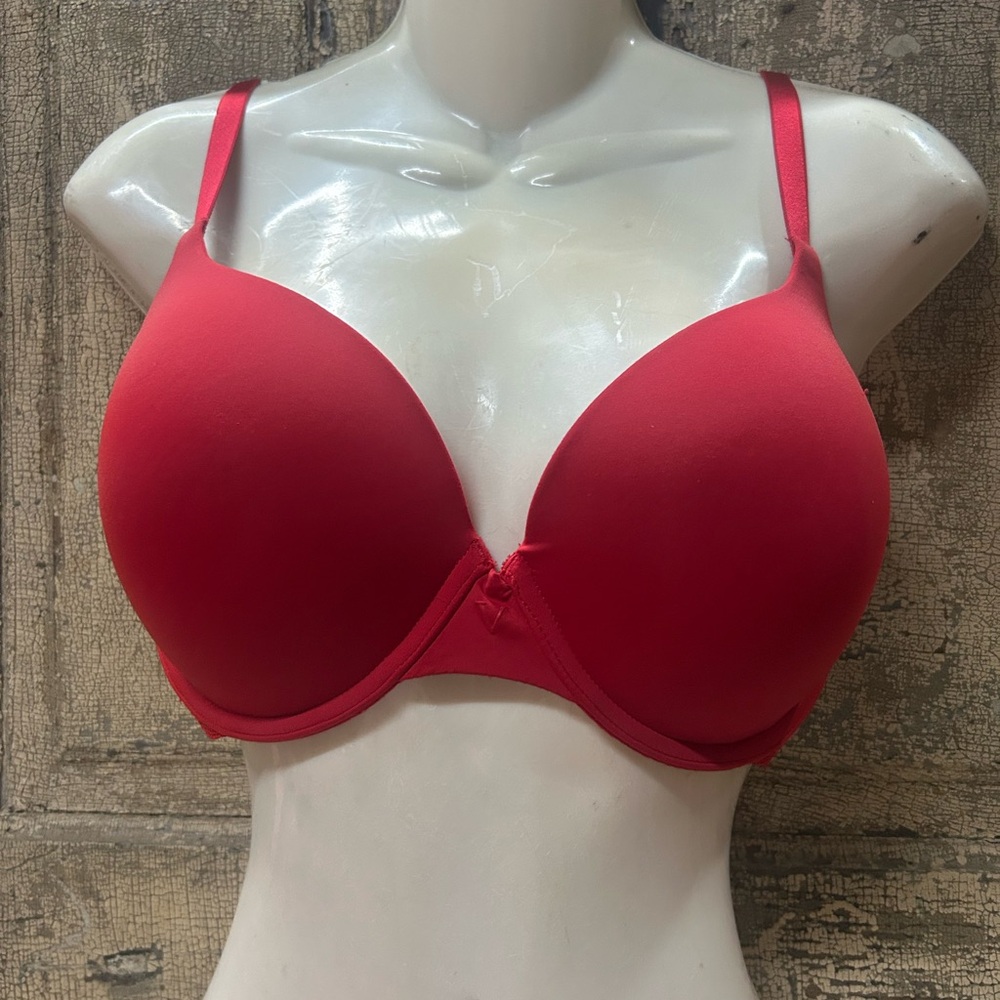Victoria's Secret Bold Red Push-Up Bra